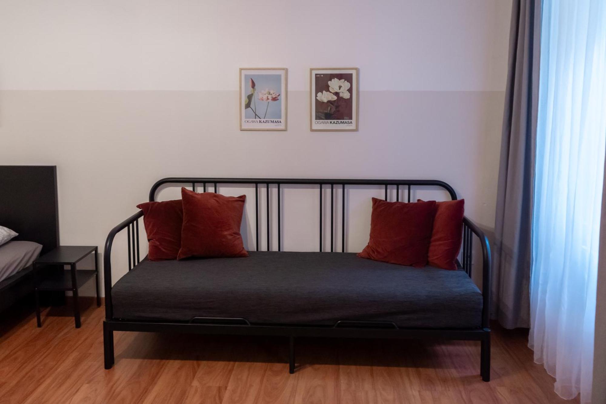 בודפשט Cozy Apartment In Akacfa Street מראה חיצוני תמונה